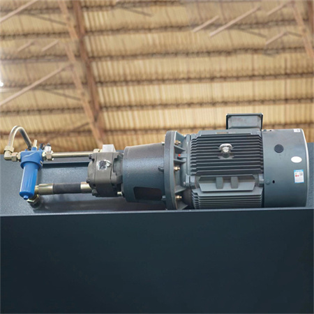 ម៉ាស៊ីនហ្វ្រាំងចុច 100 តោន Hydraulic Press Brake DA53T