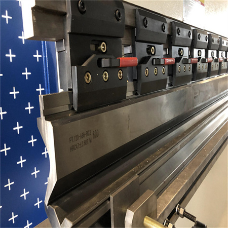 សន្លឹកដែកចុចម៉ាស៊ីនសន្លឹកដែក Punching Machine Thick Sheet Metal CNC Turret Punch Press Punching Machine