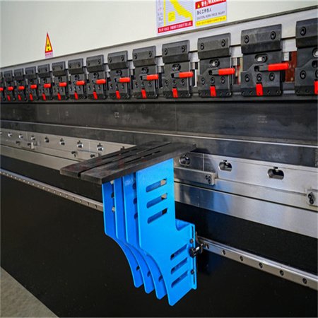 អ្នកផ្គត់ផ្គង់រោងចក្រ NOKA Brand 3 axis CNC Press Brake 150 តោនសម្រាប់ការគ្រប់គ្រង Delem DA52s ជាមួយ Y1 Y2 X