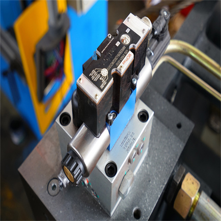 CNC ដែកអាលុយមីញ៉ូមដោយស្វ័យប្រវត្តិ Hydraulic Press Brake ម៉ាស៊ីនពត់ដែកសន្លឹកអគ្គិសនី
